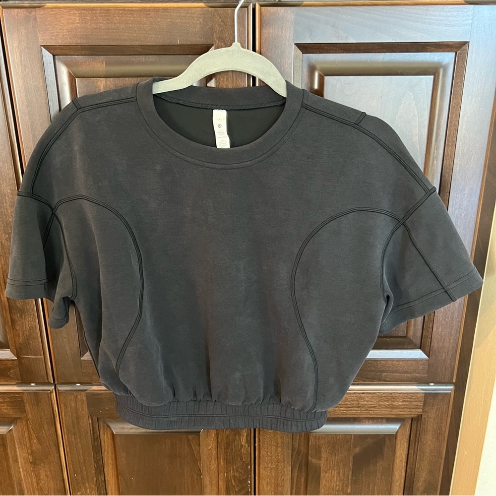 Lululemon Softstreme Cropped Tee, Black, 4